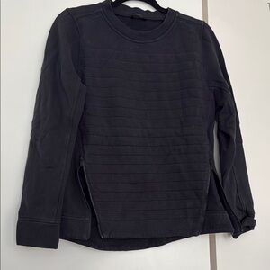 Women’s lululemon Black Crewnecj